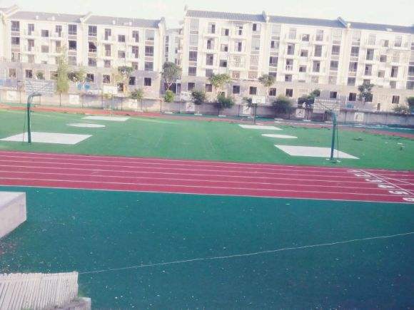 金堂县土桥中学校