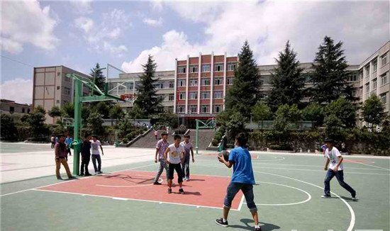 贵州省电子工业学校（贵州省机电技工学校）形体房