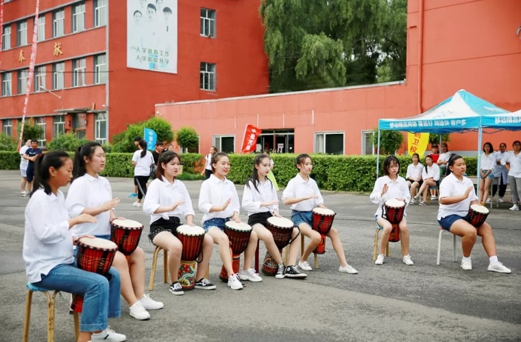 黑龙江医药卫生职业学校