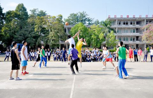 长治市篮球运动学校