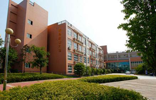 山西高铁学校