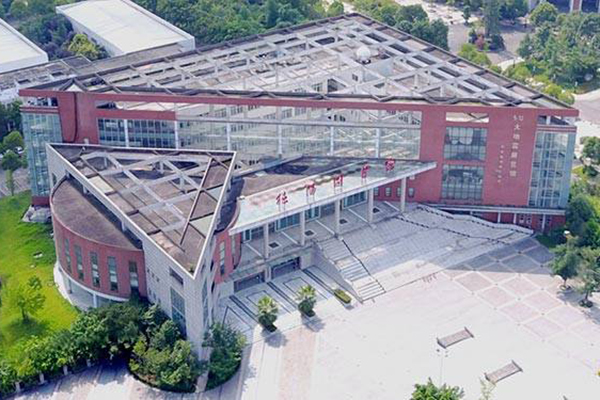 四川省德阳市电子工程学校